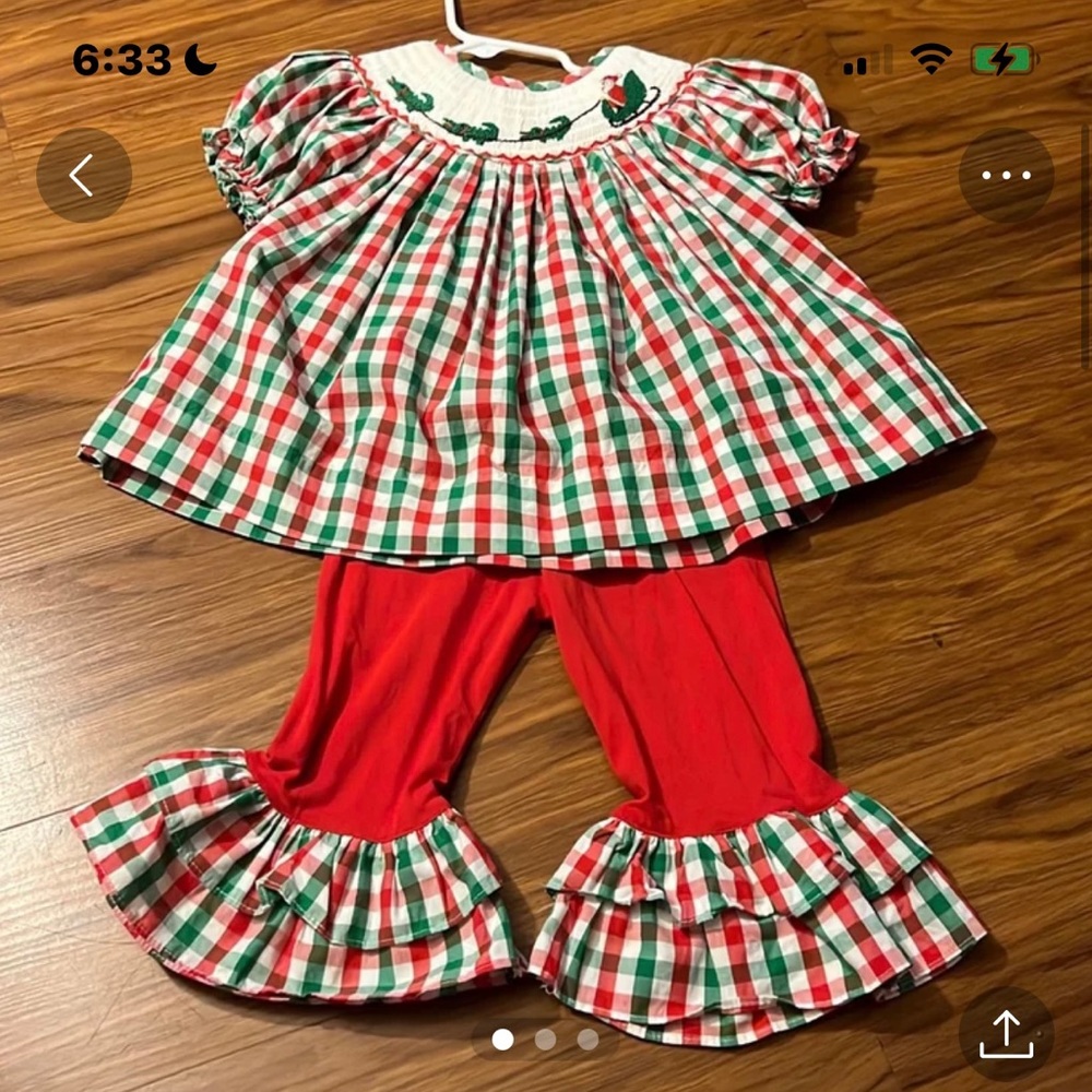 DISO Smocked Santa & his Rein-gators